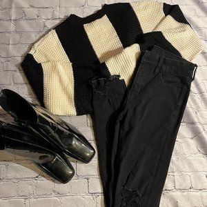 Black, American Eagle, Distressed skinny jeans, Size 2 Long